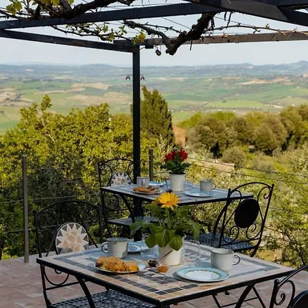 Gæstehus Podere Belsogno-camera Lavanda Montalcino